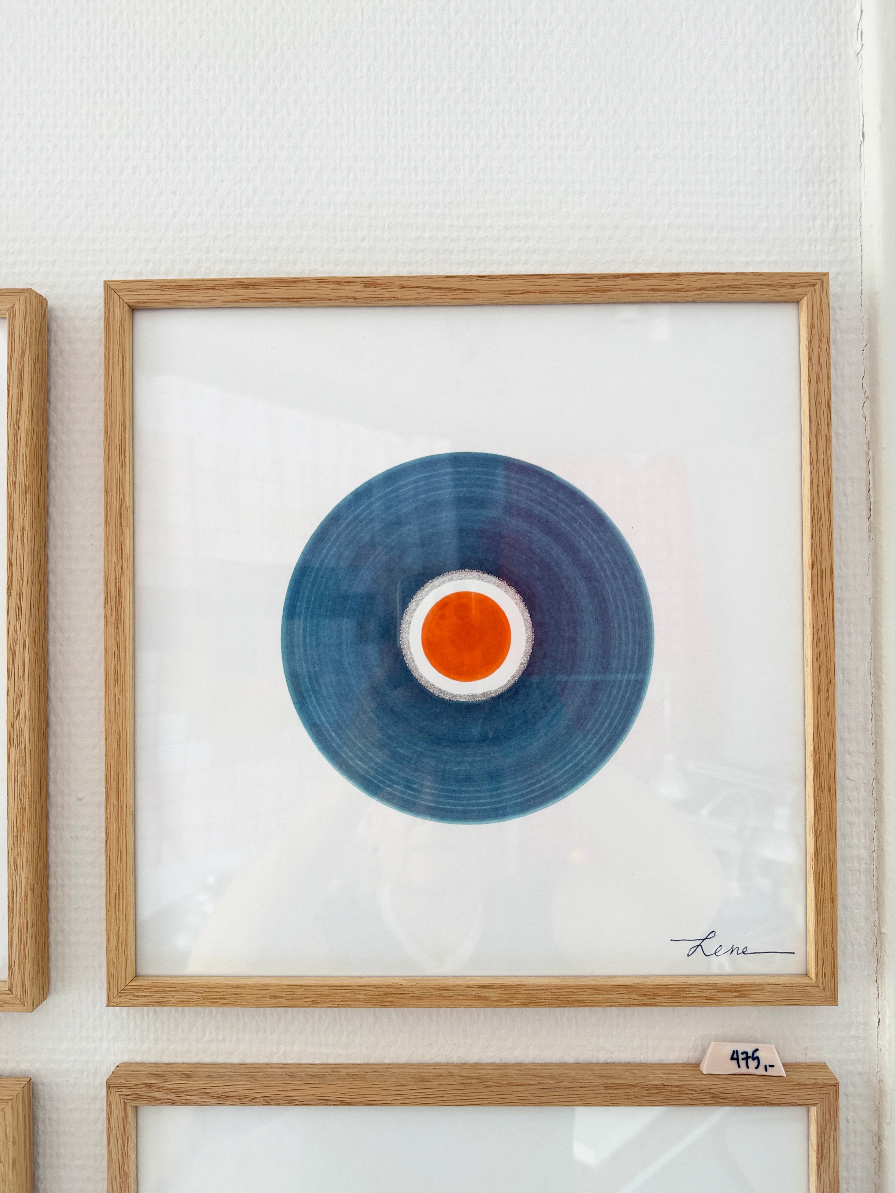 Circles 2 - Håndmalet grafik i egeramme